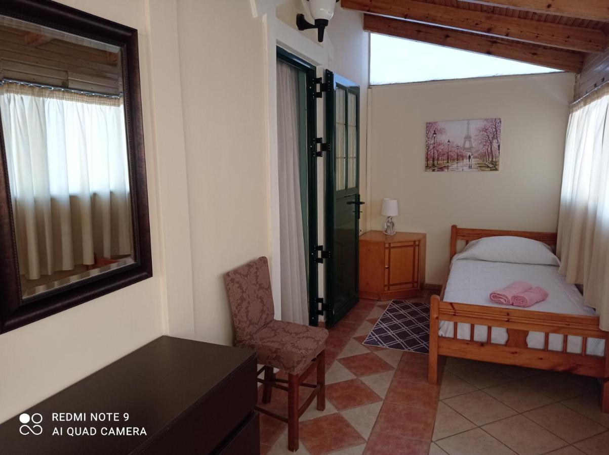 Bratis House Daire Vartholomión Dış mekan fotoğraf